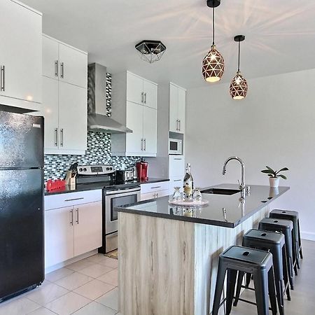 Good Vibes Only -Modern And Spacious 2 Bedroom Condo 4 Beds Free Parking, Gym Quebeque Exterior foto
