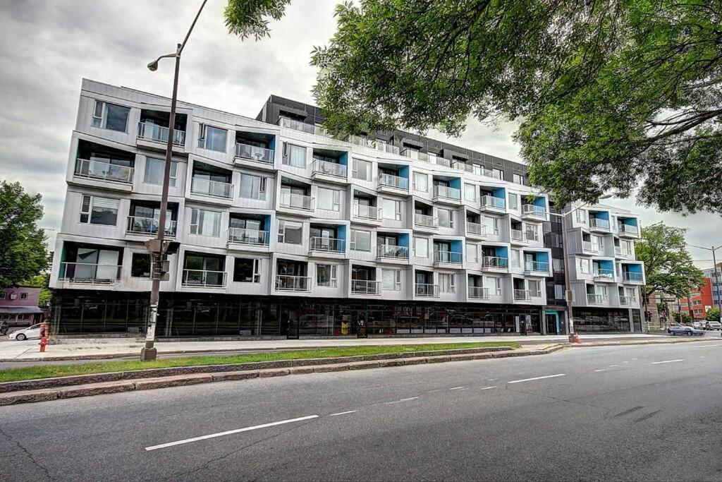 Good Vibes Only -Modern And Spacious 2 Bedroom Condo 4 Beds Free Parking, Gym Quebeque Exterior foto
