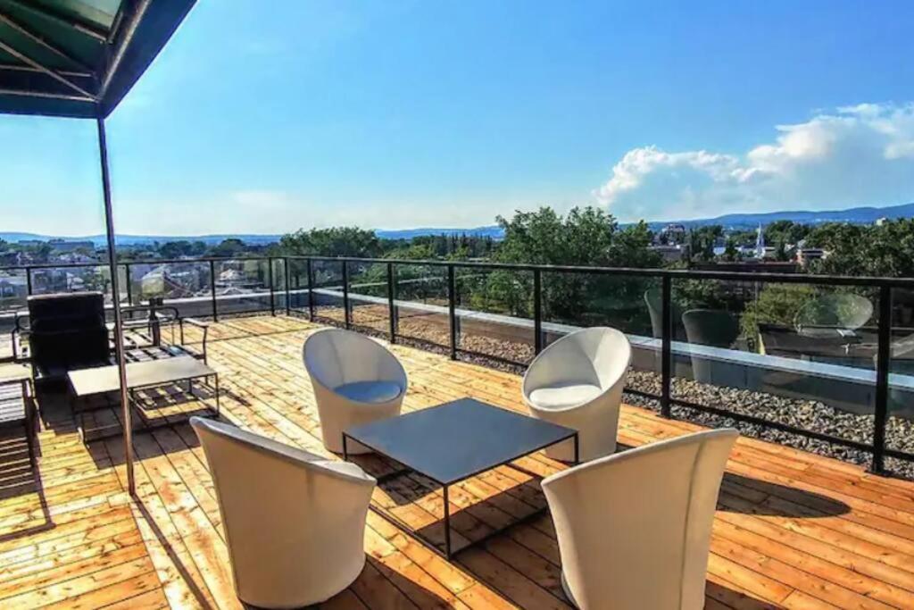 Good Vibes Only -Modern And Spacious 2 Bedroom Condo 4 Beds Free Parking, Gym Quebeque Exterior foto