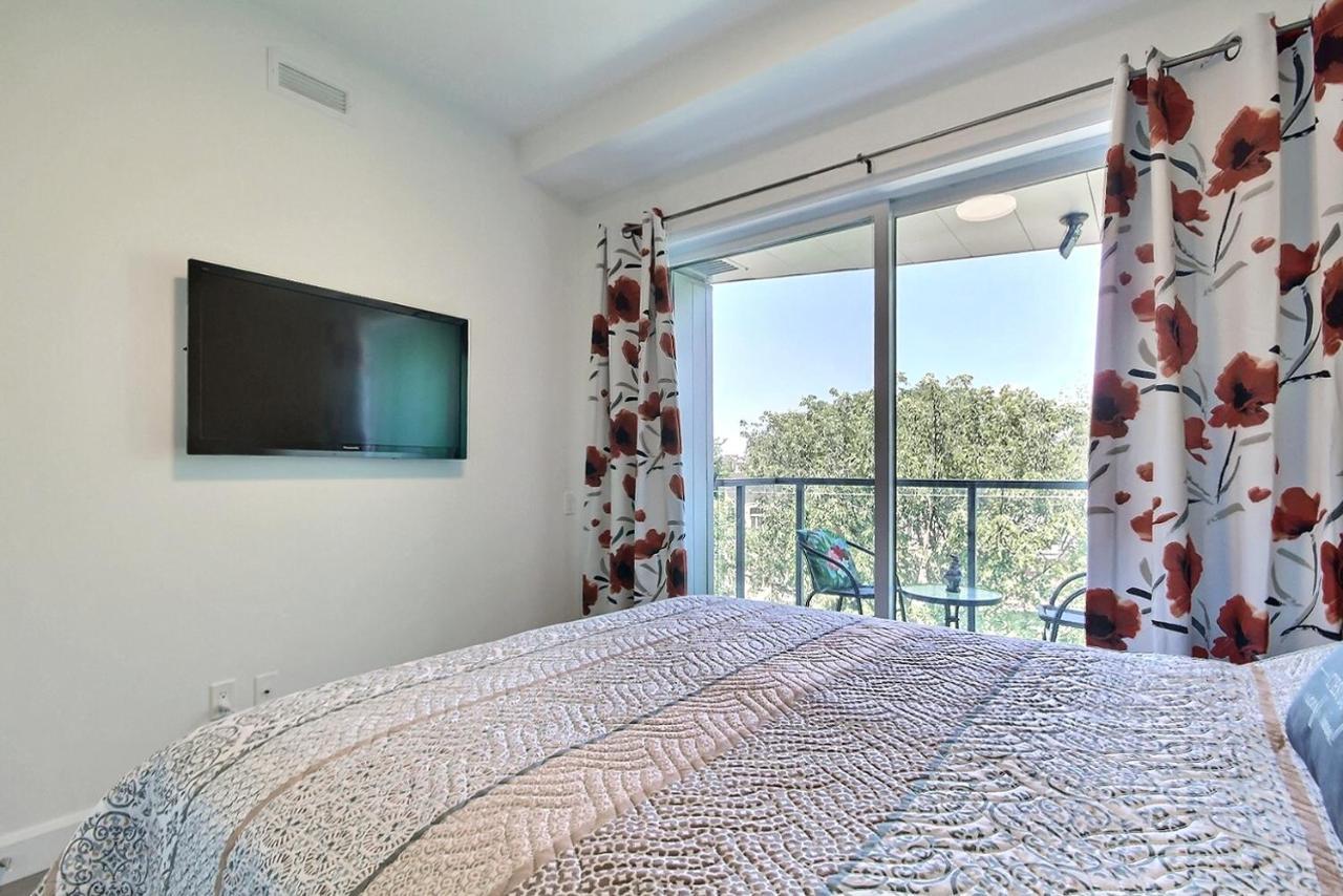 Good Vibes Only -Modern And Spacious 2 Bedroom Condo 4 Beds Free Parking, Gym Quebeque Exterior foto