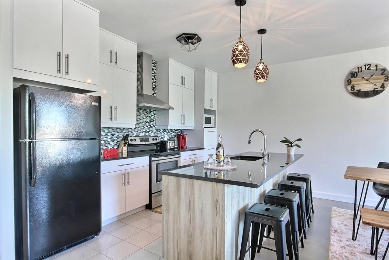 Good Vibes Only -Modern And Spacious 2 Bedroom Condo 4 Beds Free Parking, Gym Quebeque Exterior foto